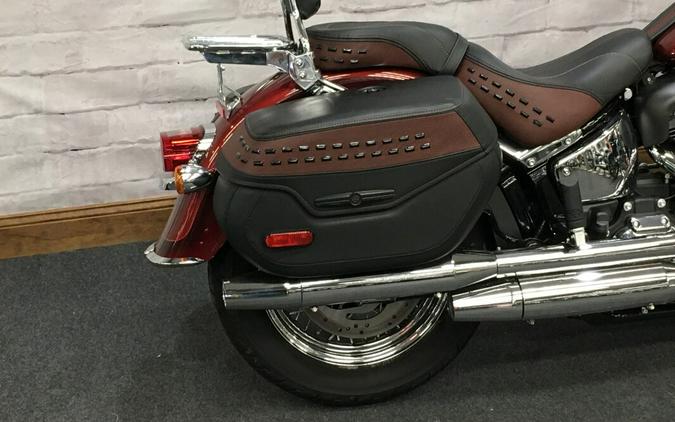 2023 Harley-Davidson Heritage Classic Heirloom Red Fade FLHCSANV