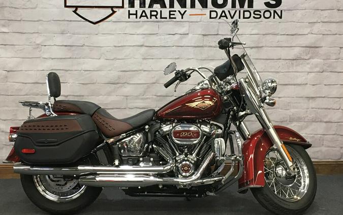 2023 Harley-Davidson Heritage Classic Heirloom Red Fade FLHCSANV