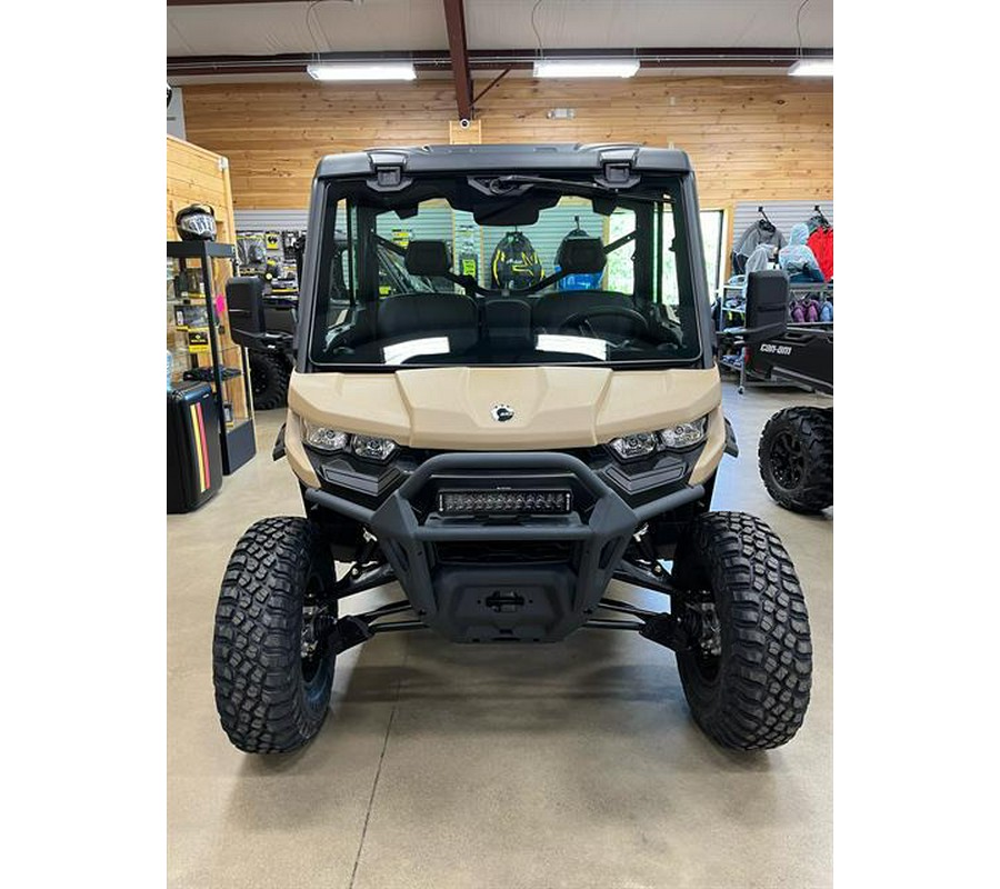 2024 Can-Am Defender DPS CAB