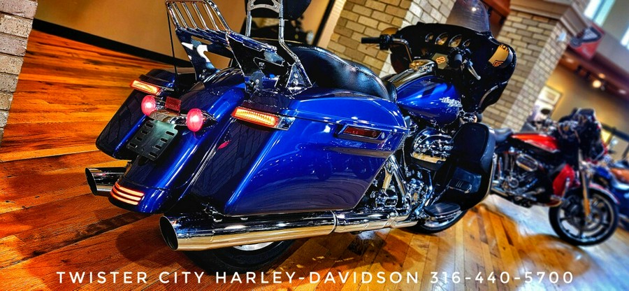 USED 2017 Harley-Davidson Street Glide Special, FLHXS