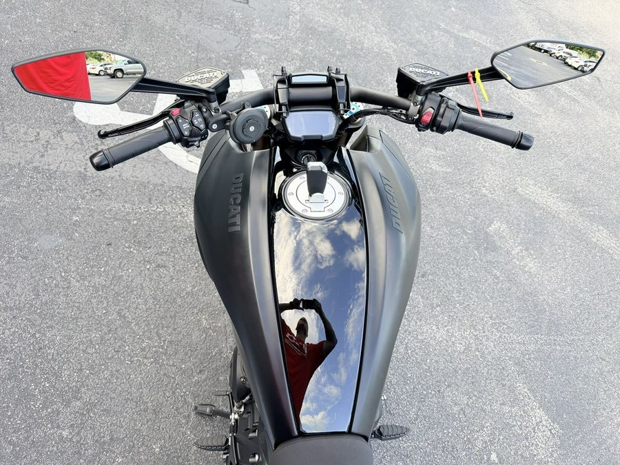 2022 Ducati Diavel 1260 S Total Black