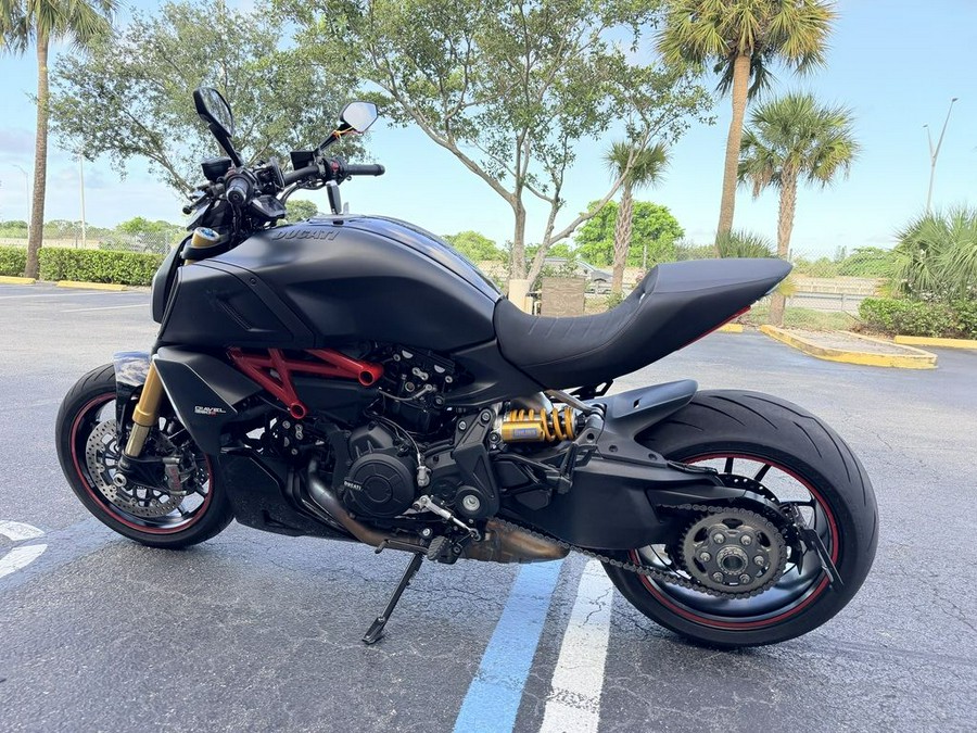 2022 Ducati Diavel 1260 S Total Black