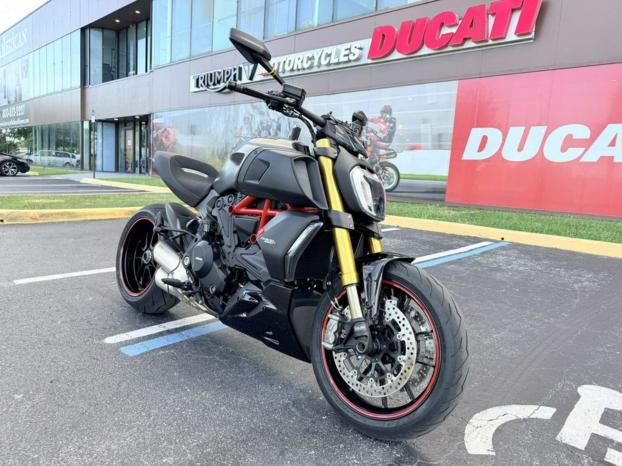2022 Ducati Diavel 1260 S Total Black