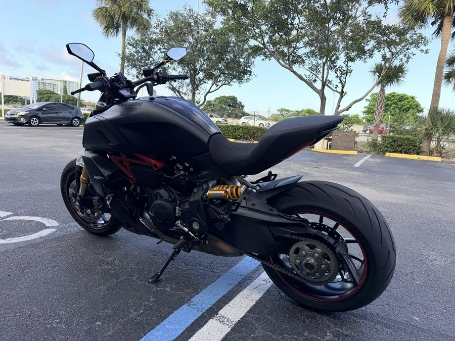 2022 Ducati Diavel 1260 S Total Black