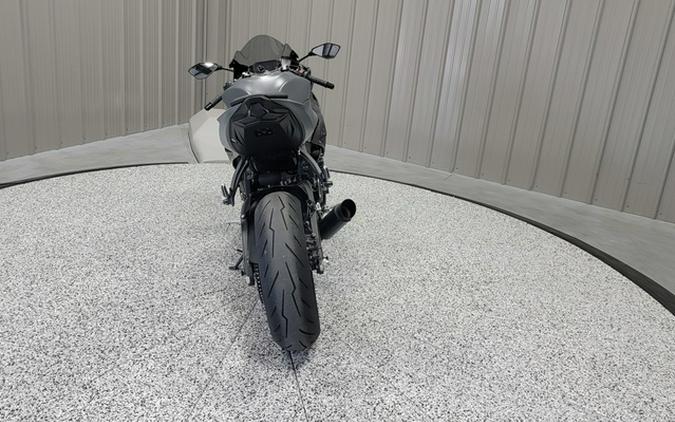 2025 Kawasaki Ninja ZX-6R