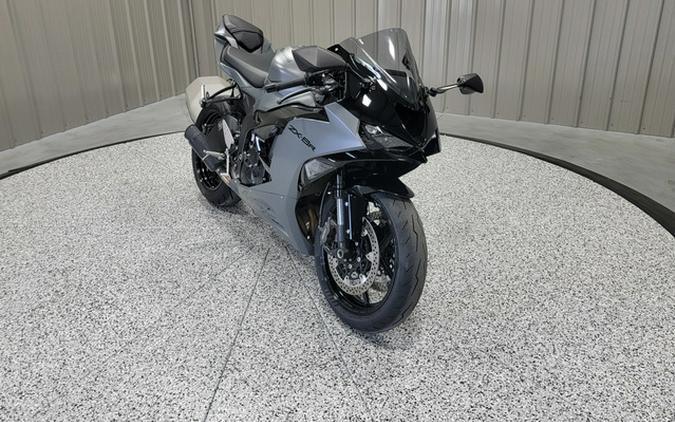 2025 Kawasaki Ninja ZX-6R
