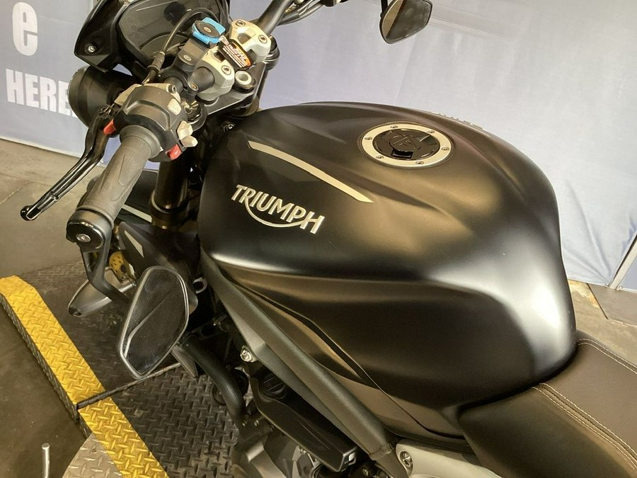 2022 Triumph Street Triple RS Matte Jet Black