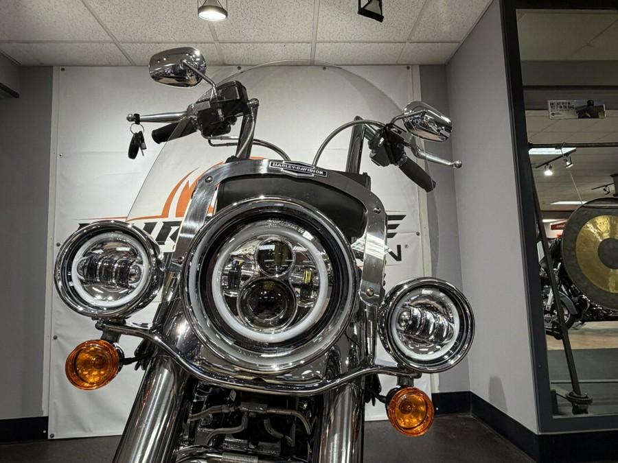 2014 Harley-Davidson® Softail® Deluxe SAND PRL/C BRWN W/ PINSTRIP