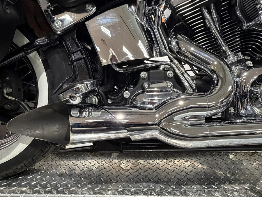 2014 Harley-Davidson® Softail® Deluxe SAND PRL/C BRWN W/ PINSTRIP