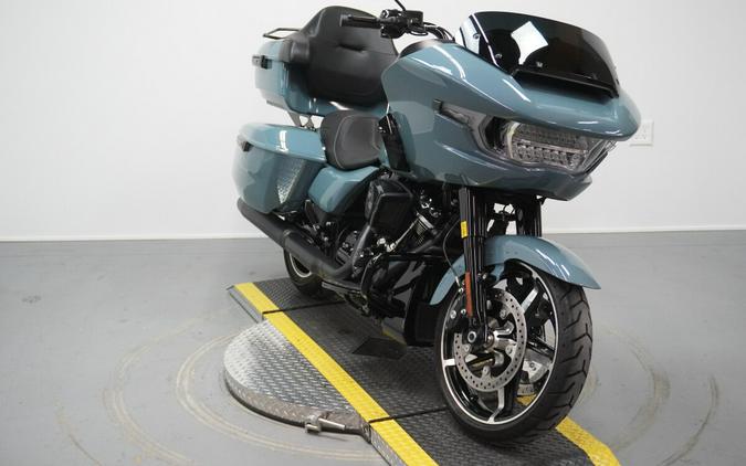 2024 Harley-Davidson® Road Glide® Sharkskin Blue - Black Finish