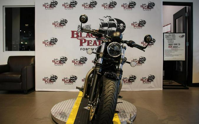 2026 Triumph BONNEVILLE BOBBER