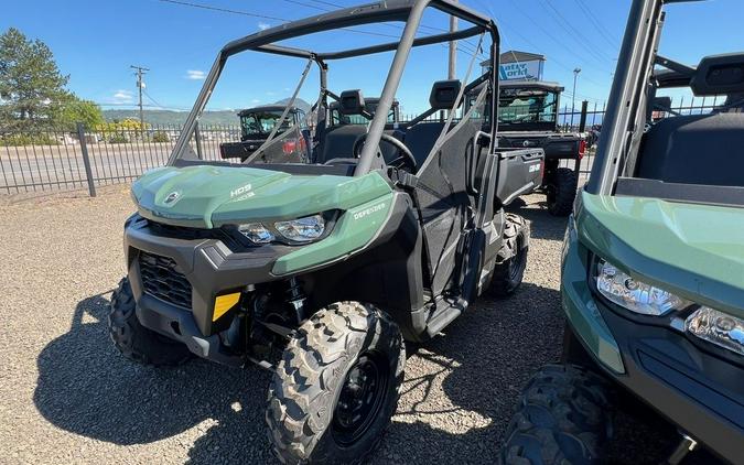 2024 Can-Am® Defender HD9