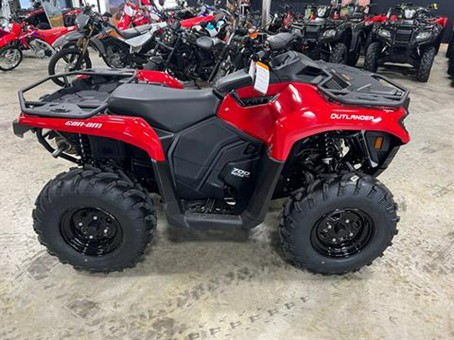 2023 Can-Am Outlander DPS 700