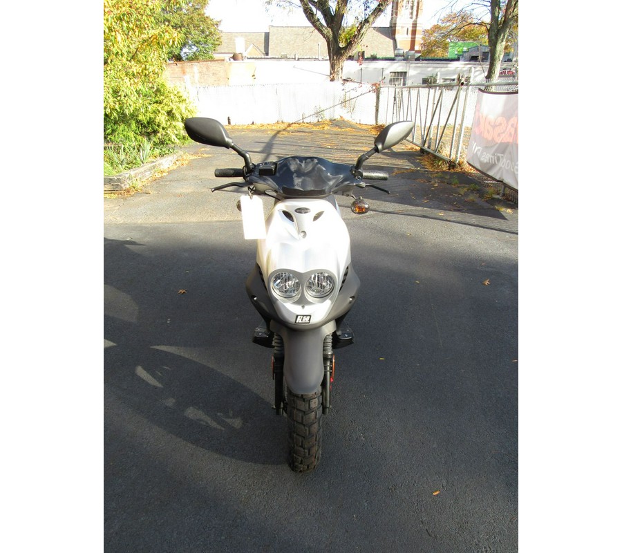 2023 Genuine Scooters Roughhouse 50