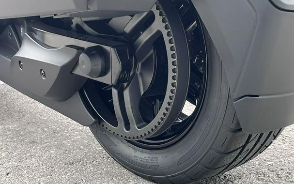 2025 Can-Am® Spyder F3 Limited Dark Wheels