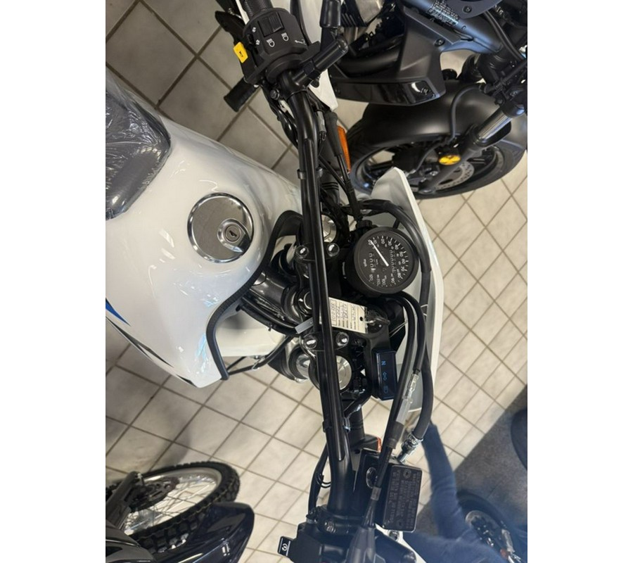 2026 Suzuki DR 650S