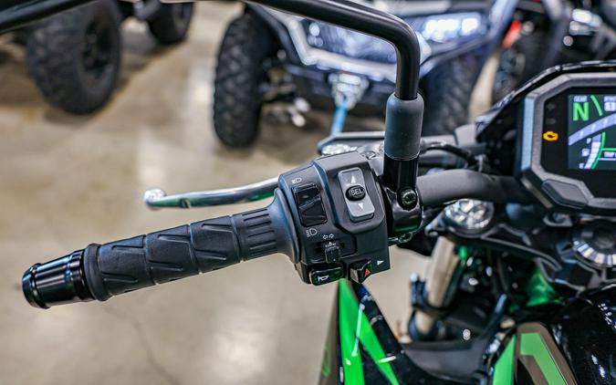 2025 KAWASAKI Z650 ABS