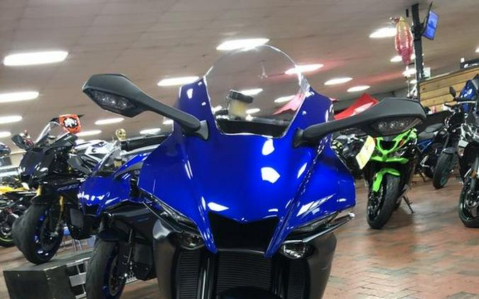 2023 Yamaha YZF-R1