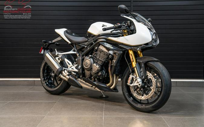 2024 Triumph Speed Triple 1200 RR Crystal White Storm Grey