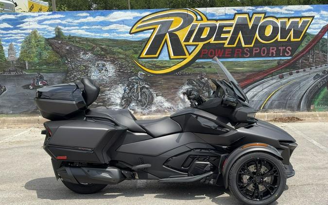 2025 Can-Am® Spyder RT Limited Dark Wheels