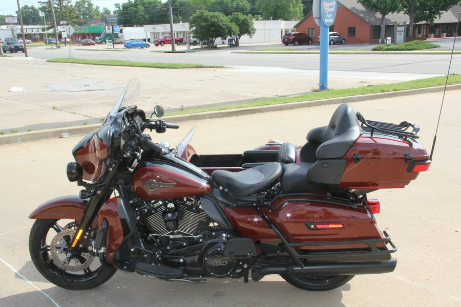 2024 Harley-Davidson Ultra Limited with Color Match Champion Sidecar