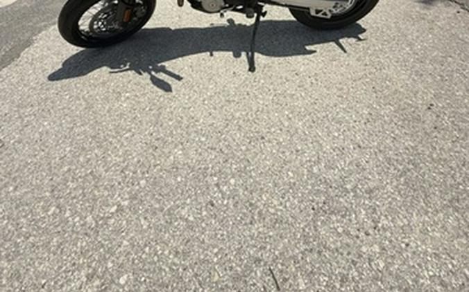 2025 Suzuki DR-Z 4SM