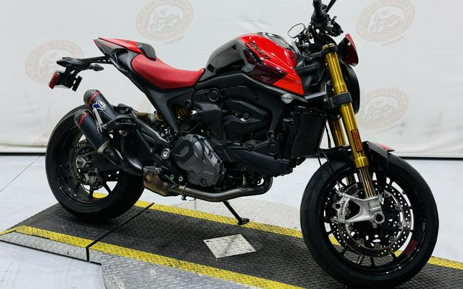 2023 Ducati Monster SP