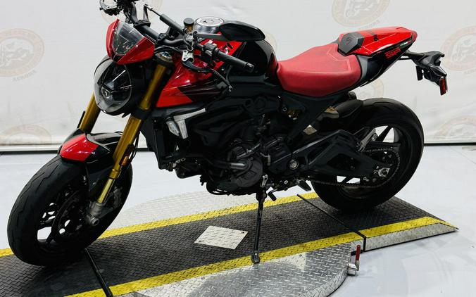 2023 Ducati Monster SP