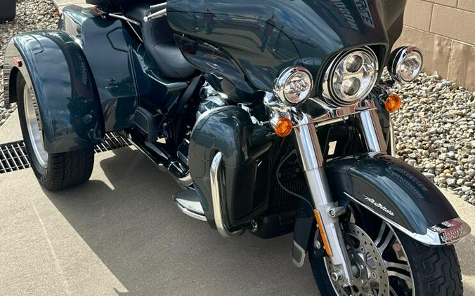 2020 Harley-Davidson Tri Glide Ultra Spruce