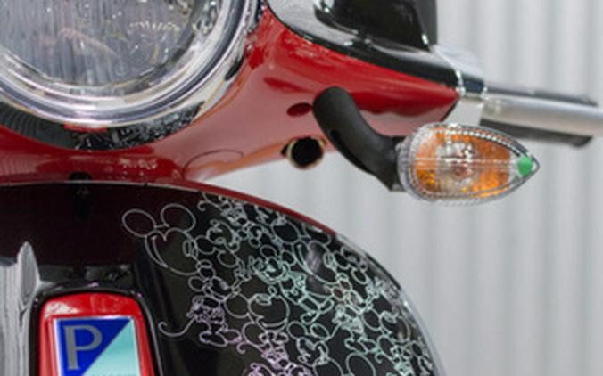 2023 Vespa Primavera 150 Disney Mickey Mouse Edition