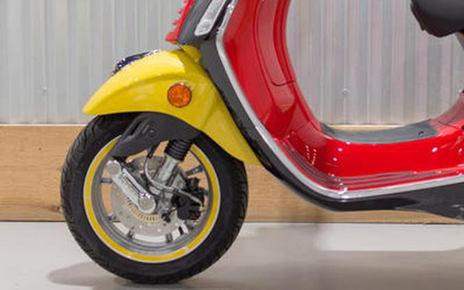 2024 Vespa Primavera 150 Disney Mickey Mouse Edition