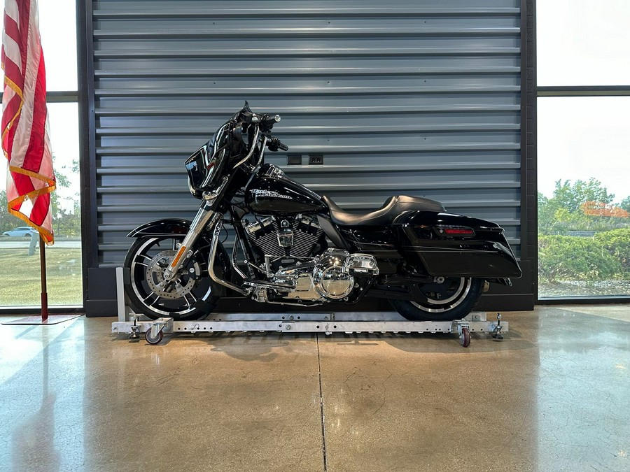 2016 Harley-Davidson Street Glide Special