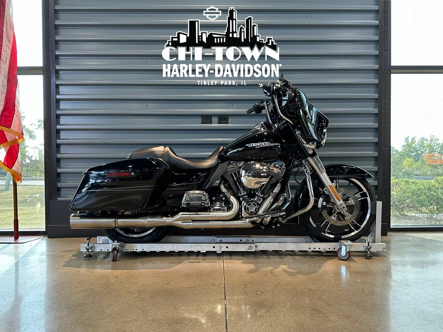 2016 Harley-Davidson Street Glide Special