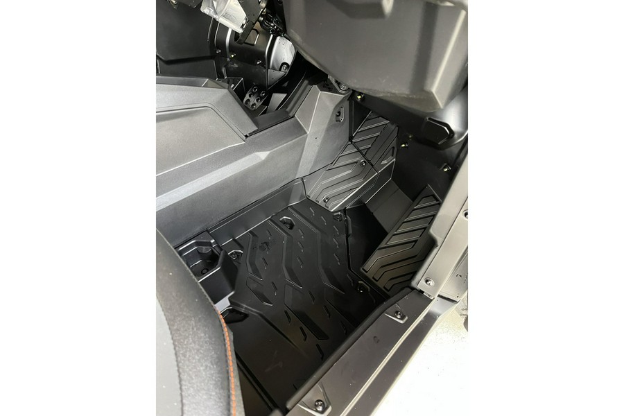 2026 Can-Am Outlander™ XT-P™ 1000R