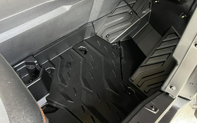 2026 Can-AM Commander XT-P 1000R