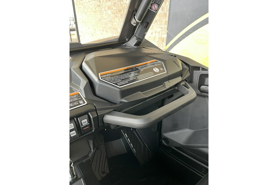 2026 Can-Am Outlander™ XT-P™ 1000R