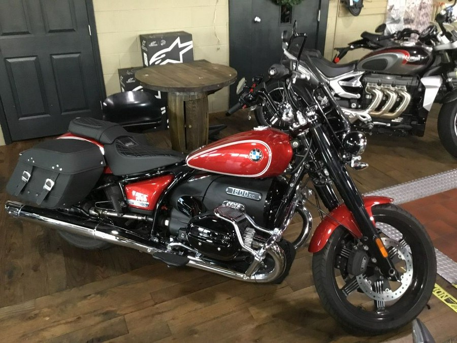 2022 BMW R 18 Classic Mars Red Metallic