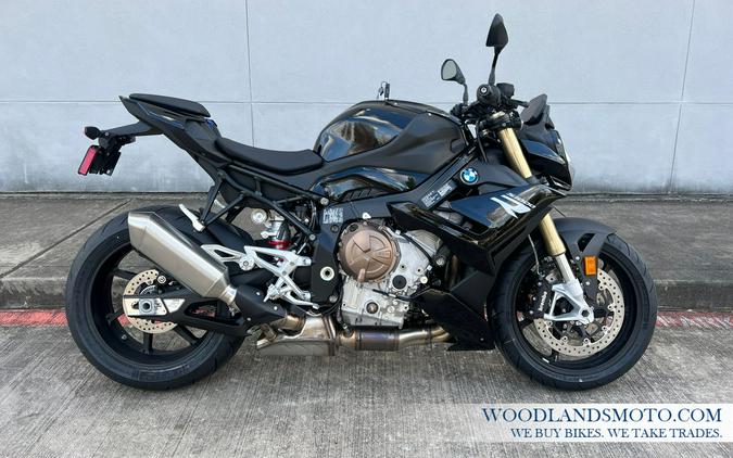 2024 BMW S 1000 R Black Storm Metallic