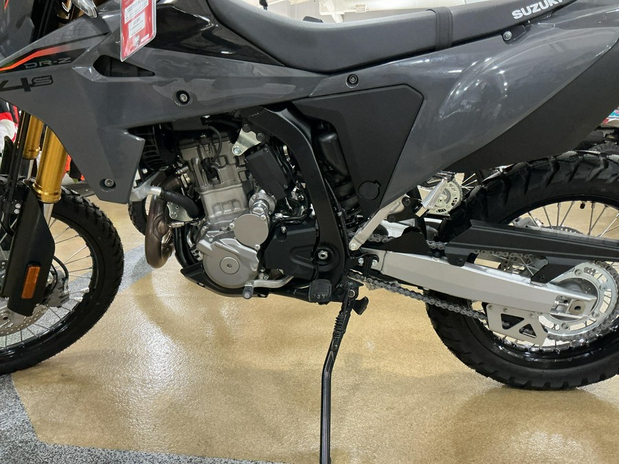 2025 Suzuki DR-400 SM5