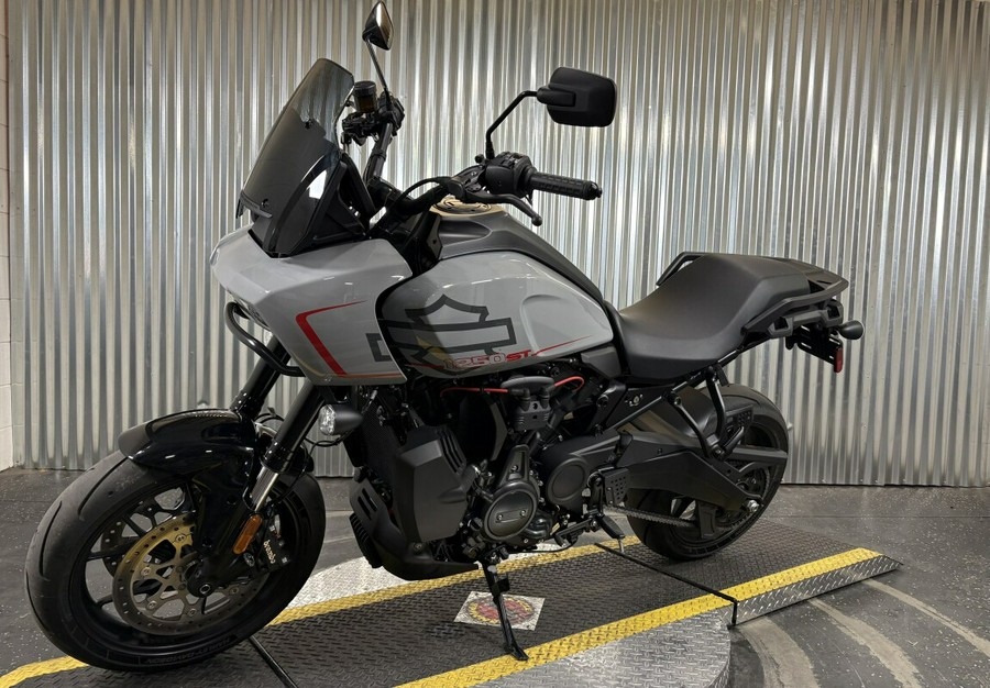 2025 Harley-Davidson Pan America 1250 ST