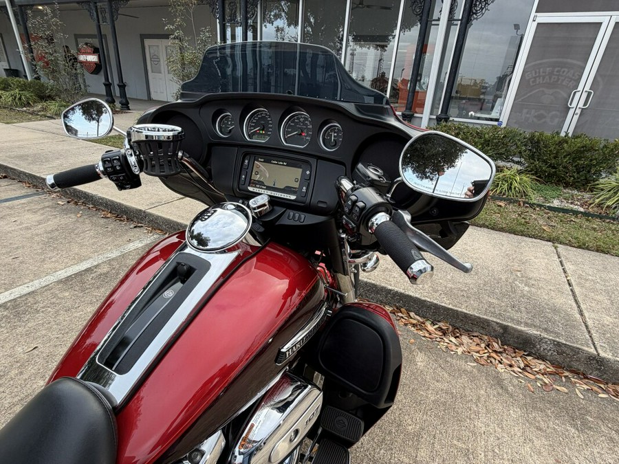 FLHTCUTG 2018 Tri Glide® Ultra