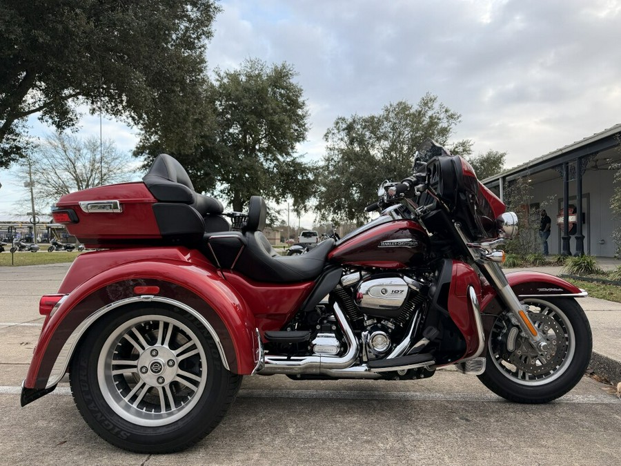 FLHTCUTG 2018 Tri Glide® Ultra