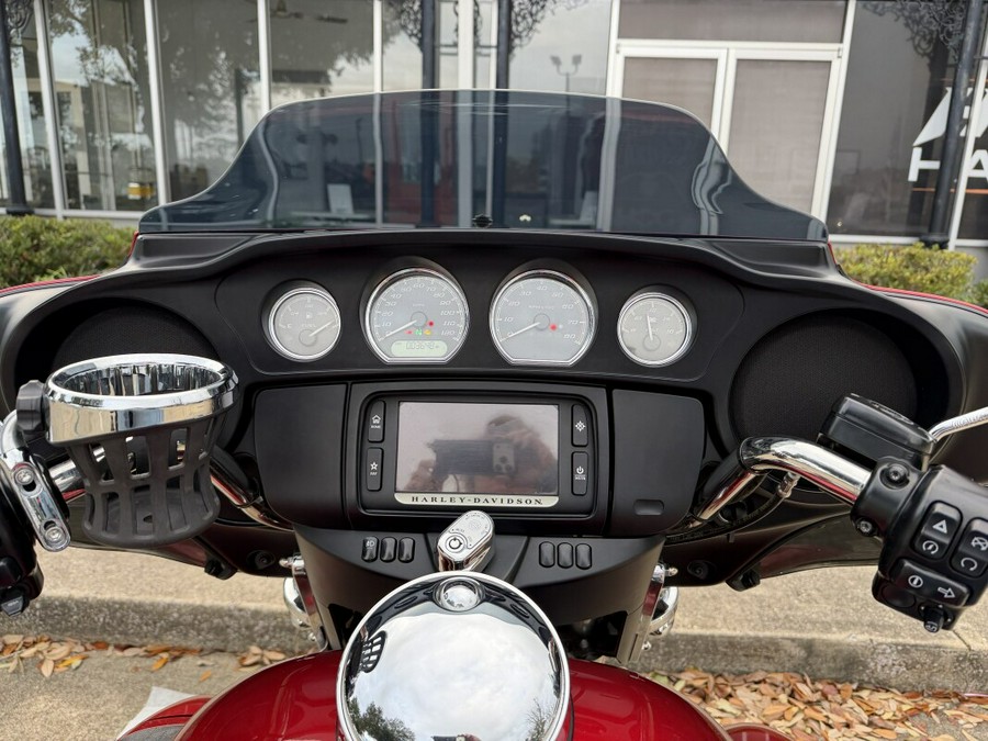 FLHTCUTG 2018 Tri Glide® Ultra