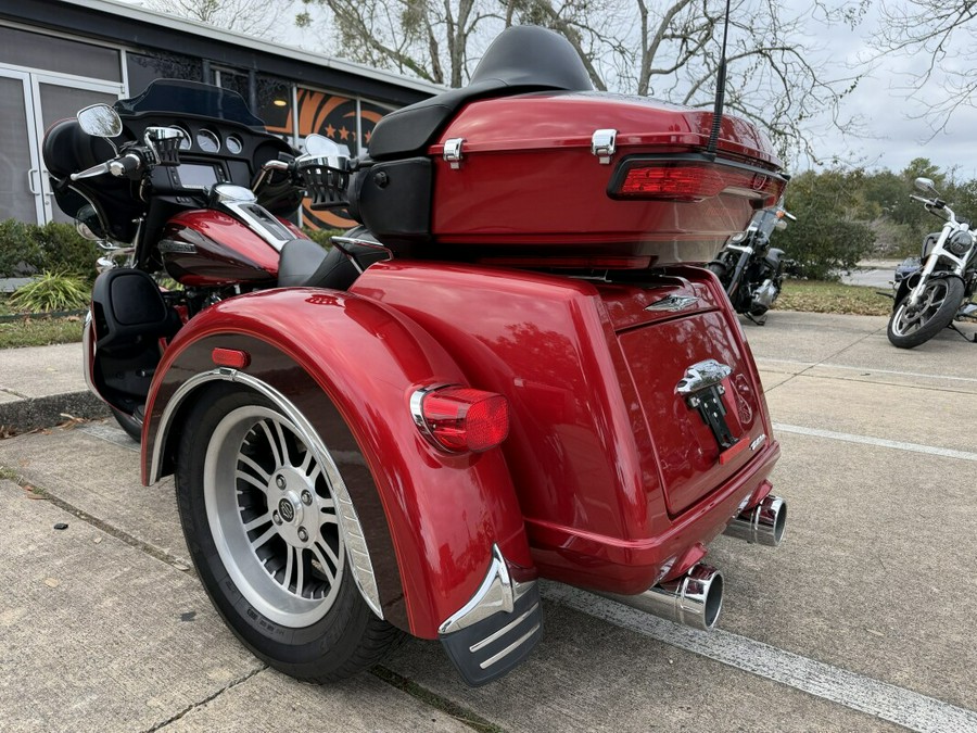 FLHTCUTG 2018 Tri Glide® Ultra