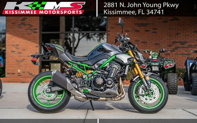 2025 Kawasaki Z900 SE ABS