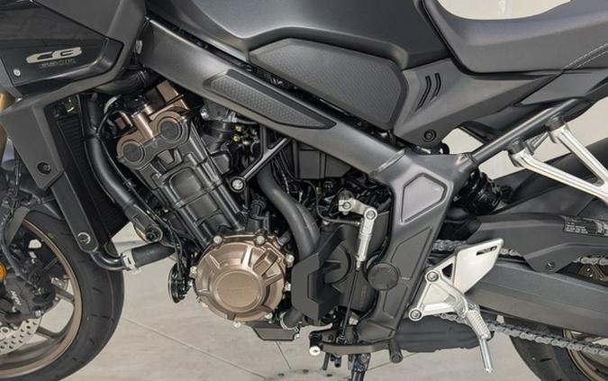 2026 Honda CB650R E-Clutch