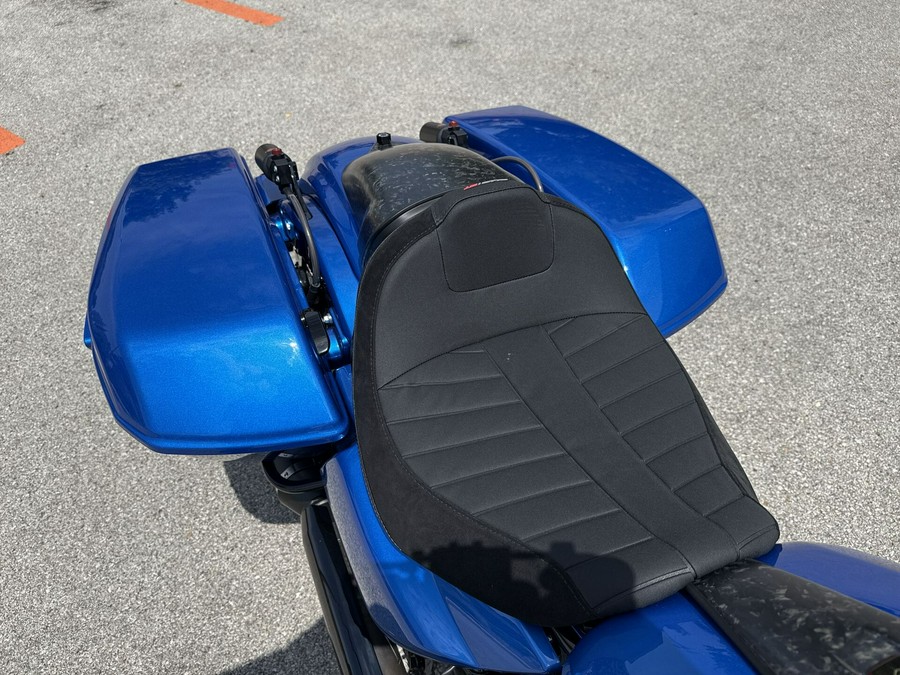 2026 Harley-Davidson® CVO Road Glide ST Electric Coast