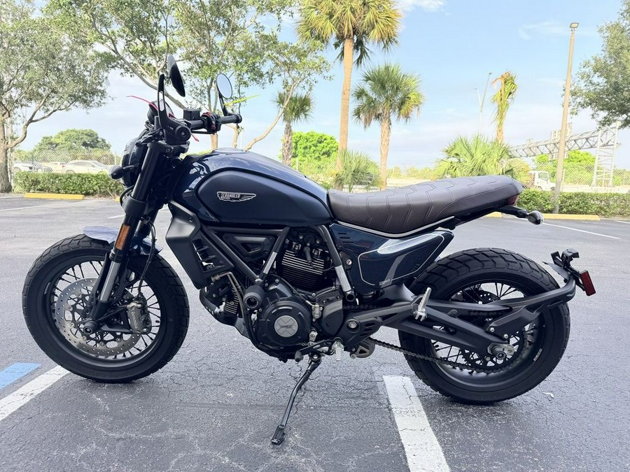 2024 Ducati Scrambler Nightshift (2G) Blue