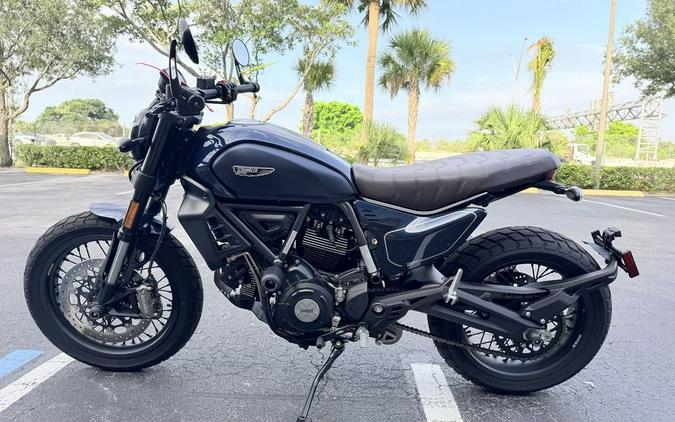 2024 Ducati Scrambler Nightshift (2G) Blue