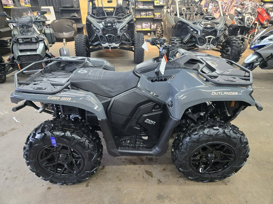 2027 Can-Am Outlander XT 700